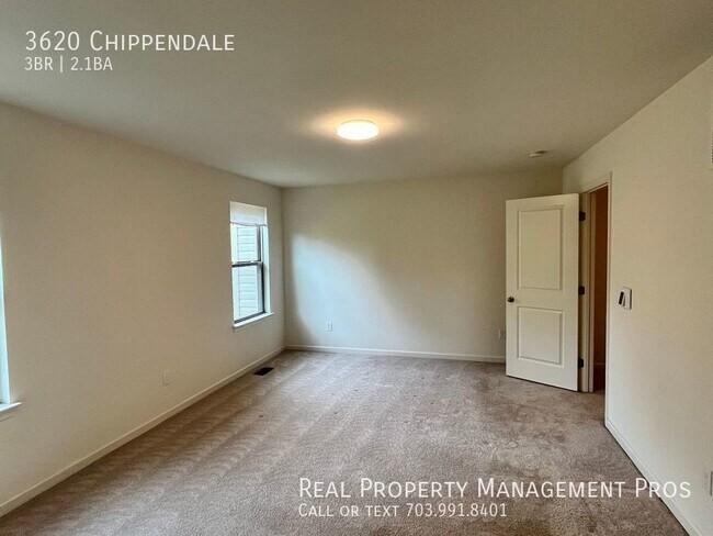 Foto del edificio - 3620 Chippendale Cir