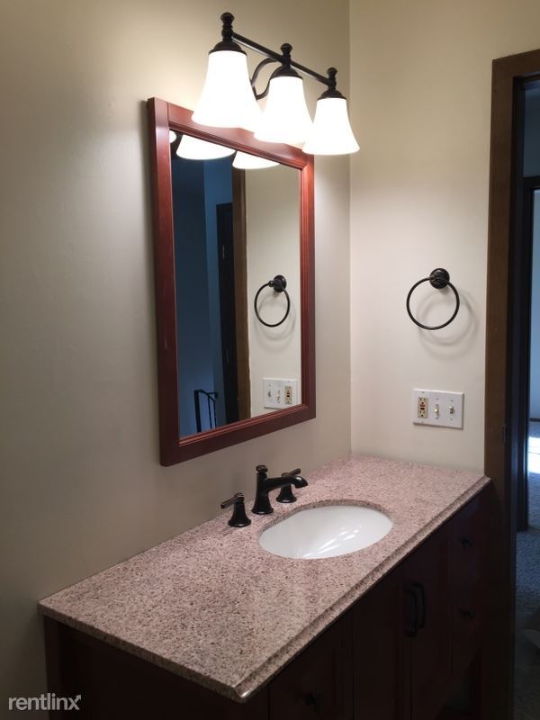 Primary Photo - 3 br, 1.5 bath Condo - 1212 Blair 3 Unit 3