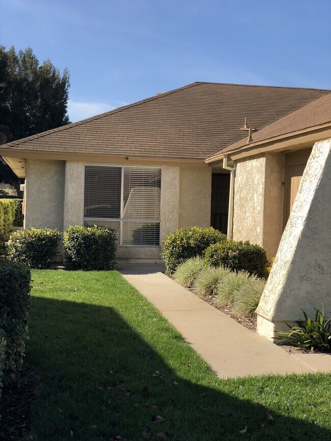 Foto del edificio - Nice Coronado II model home in Leisure Village 55+ Living