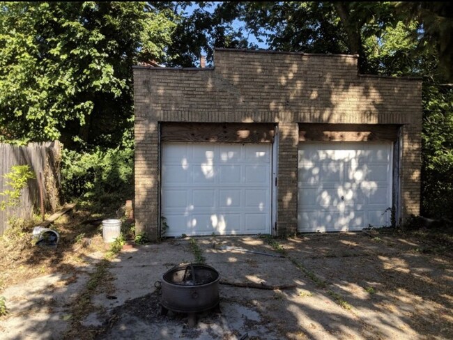 Foto del edificio - 2322 Ravine St