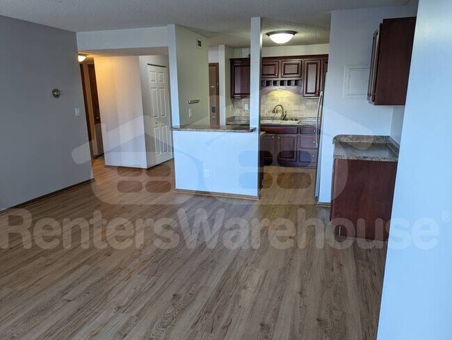 Foto del edificio - Downtown St. Paul Views - 1 Bed/1Bath Condo - Available Now