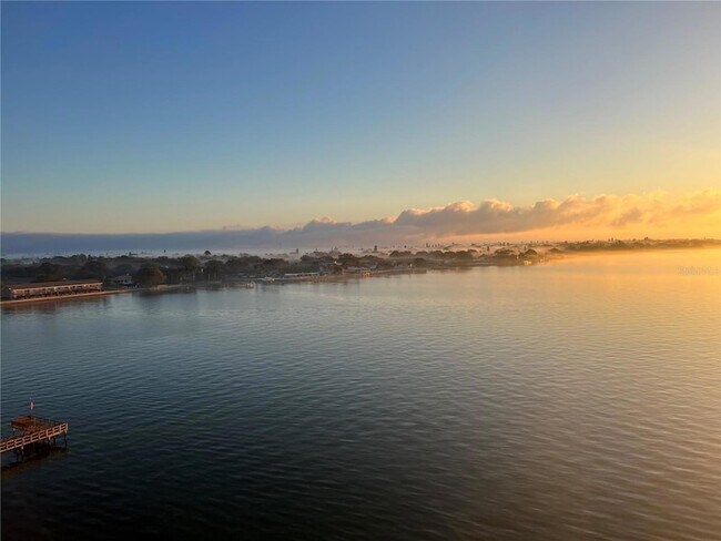Foto del edificio - 7200 Sunshine Skyway Ln S