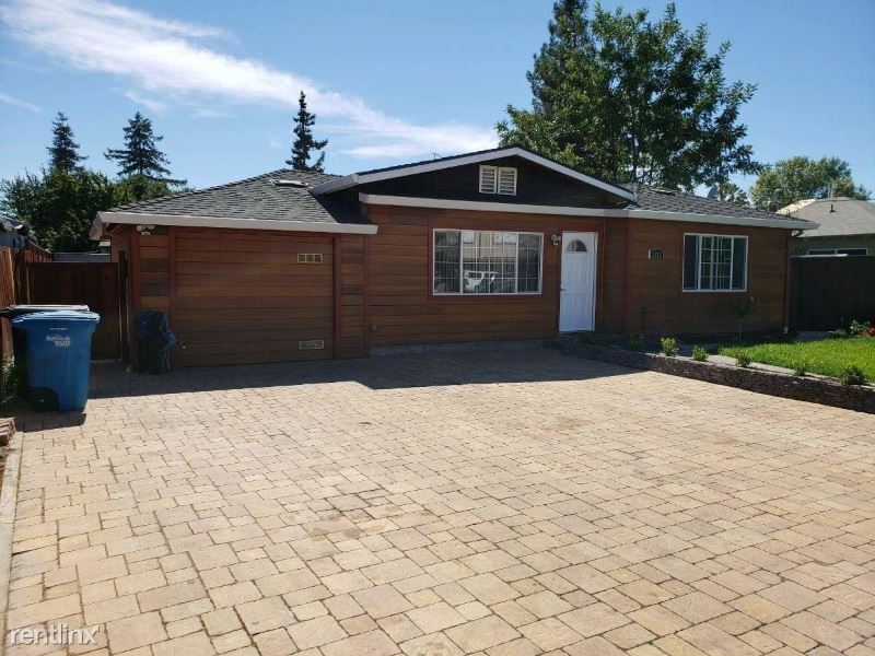 Primary Photo - 3 br, 1 bath House - 2672 Fair Oaks Ave