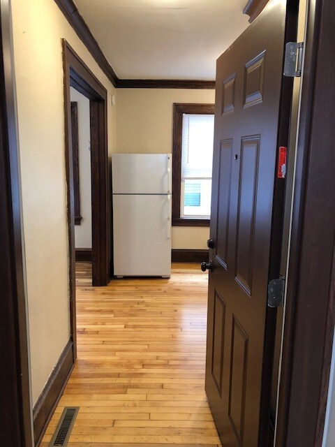Foto del edificio - 2633 E Johnson St