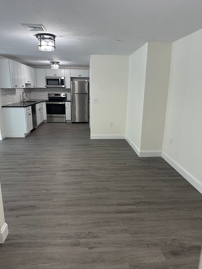 Building Photo - 267 Mill Street LLC