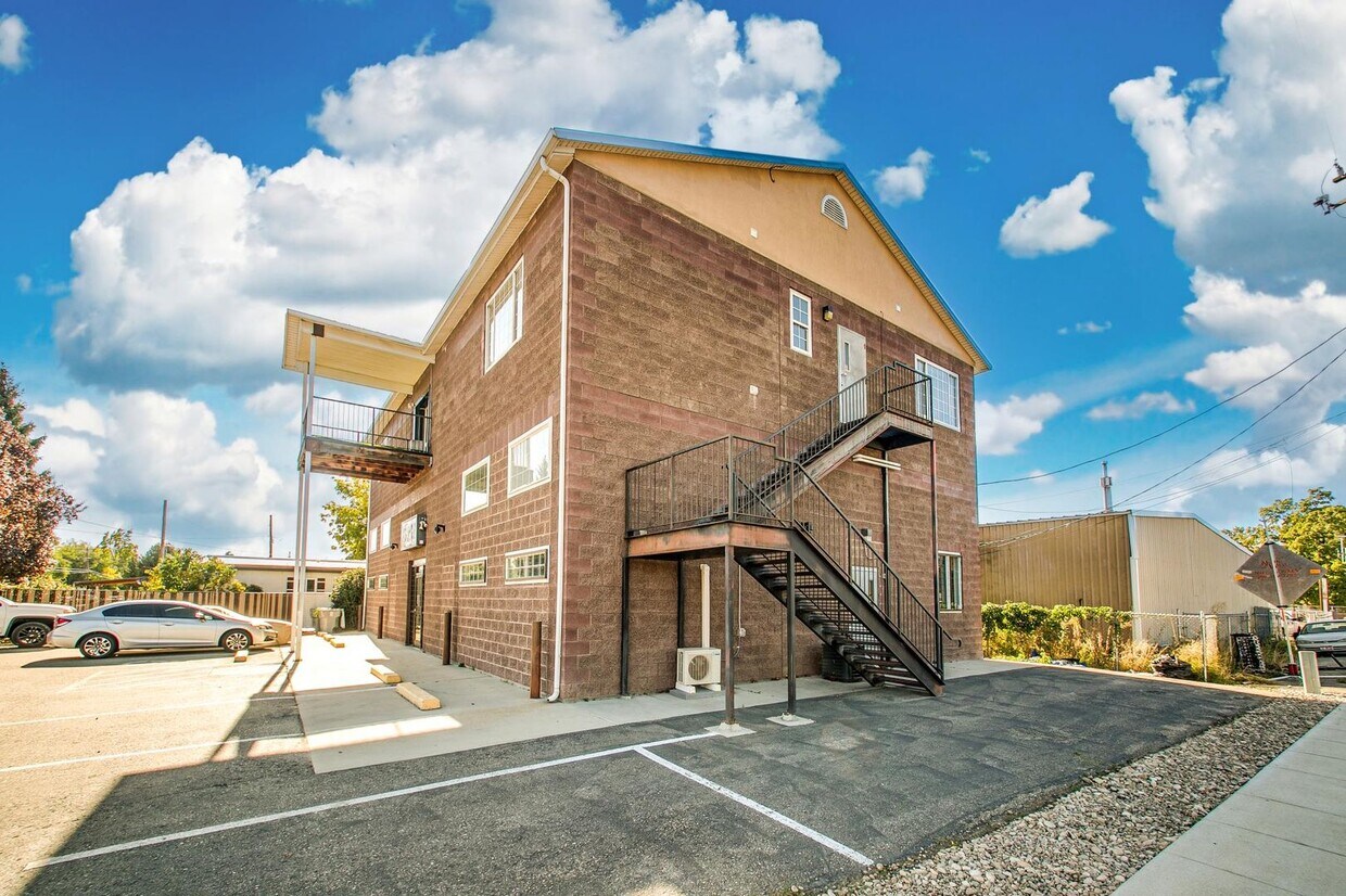 Foto principal - 4105 N Adams St