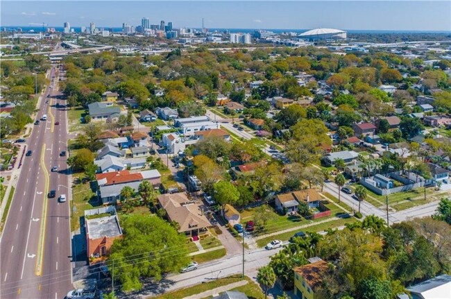 Foto del edificio - 453 24th St N