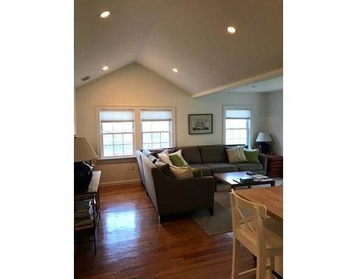 Foto del edificio - 3 bedroom in Mattapoisett MA 02739