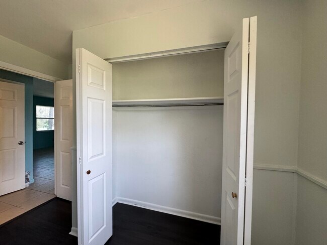 Building Photo - 8537 40th Ter N