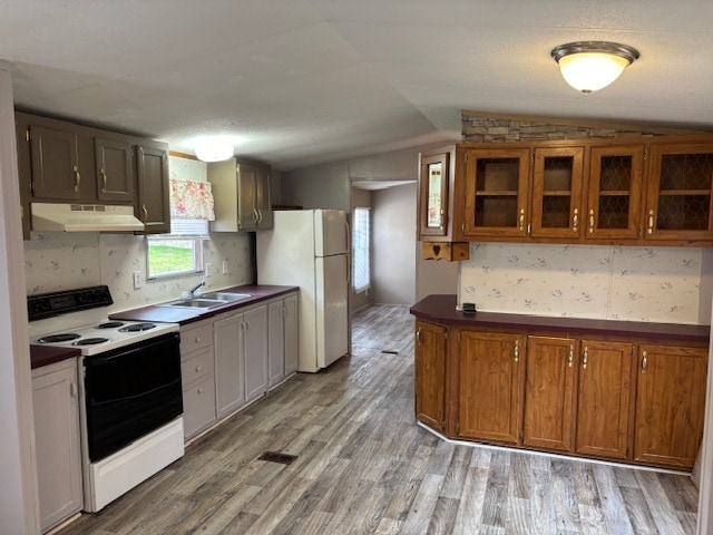 Foto del edificio - 130 Horse Creek Park Rd