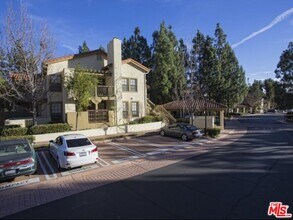 Building Photo - 973 Westcreek Ln