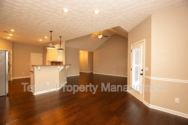 Foto del edificio - 9223 Granite Field Ct