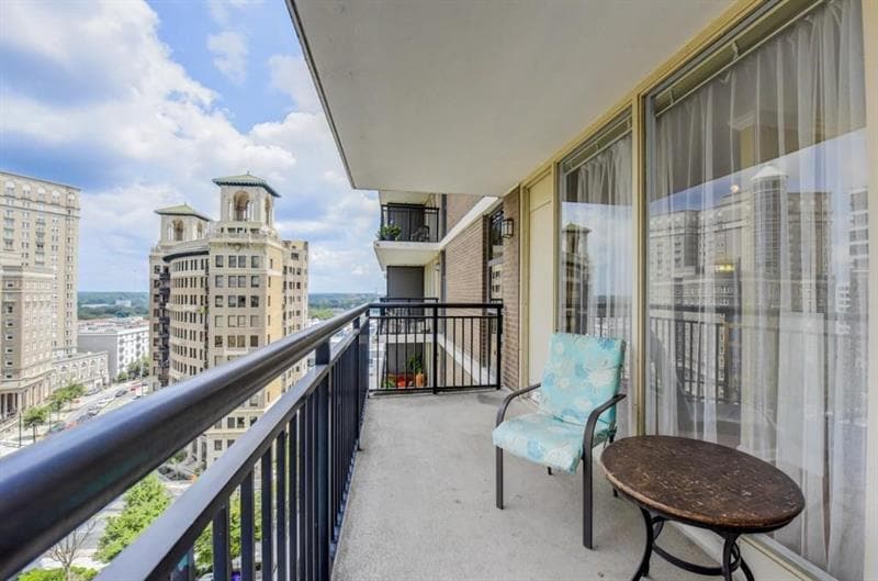 Primary Photo - 620 Peachtree St NE