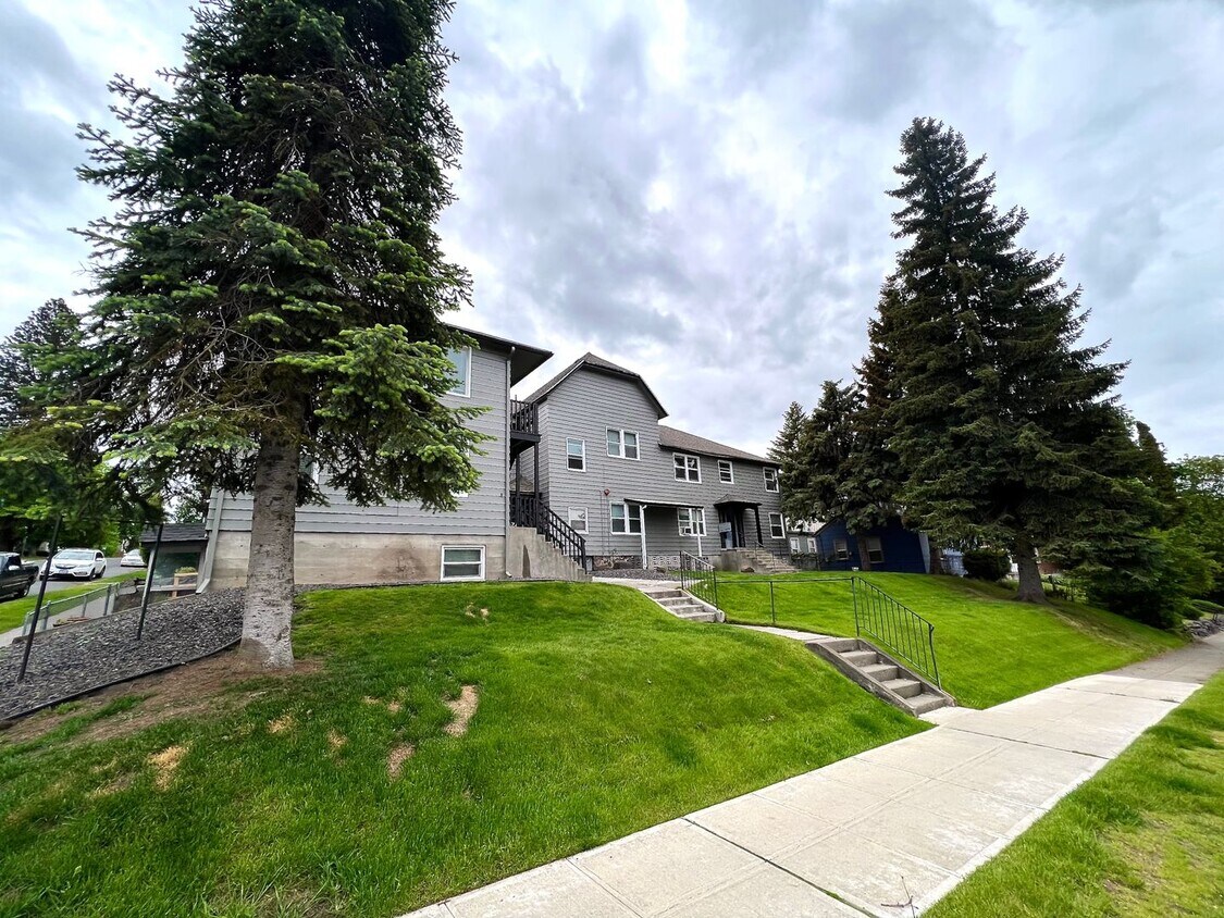Foto principal - LOWER SOUTH HILL ONE BED NEAR HUCKLEBERRY'...