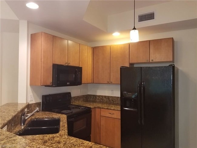 Building Photo - 4400 Bonita Beach Walk Dr
