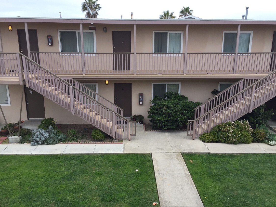 Building Photo - 4911 Nautilus St