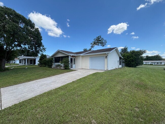 Foto del edificio - 6366 SW 115th Street Rd