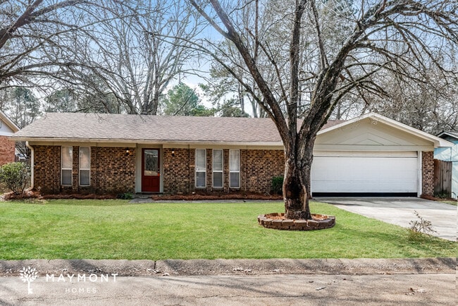 Building Photo - 1204 Manchester Dr