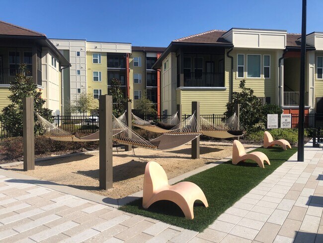 Foto del edificio - Integra Sunrise Parc