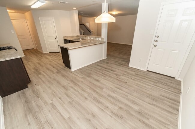 Foto del edificio - 17134 Hailey Harbor Dr