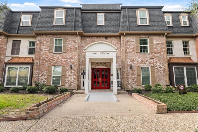 Building Photo - 355 N Post Oak Ln