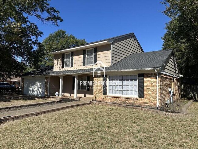 Building Photo - 6104 Fox Ridge Dr