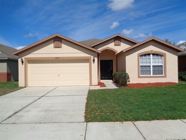 Building Photo - 27437 Sugar Loaf Dr