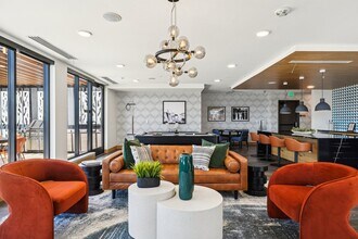 Building Photo - Oso Apartments