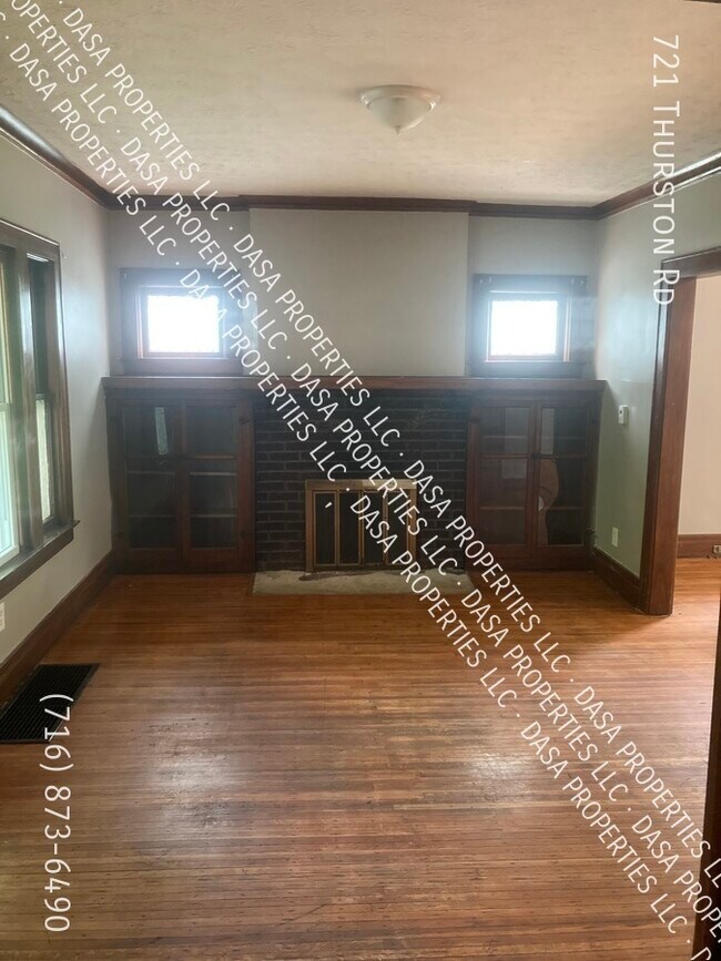 Building Photo - 721 Thurston - 3 Bed / 1 Bath