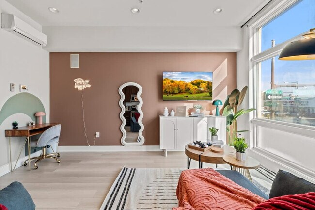 Building Photo - 826 N Broad St