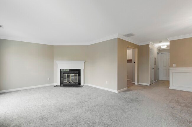 Building Photo - 24 Spring Valley Blvd