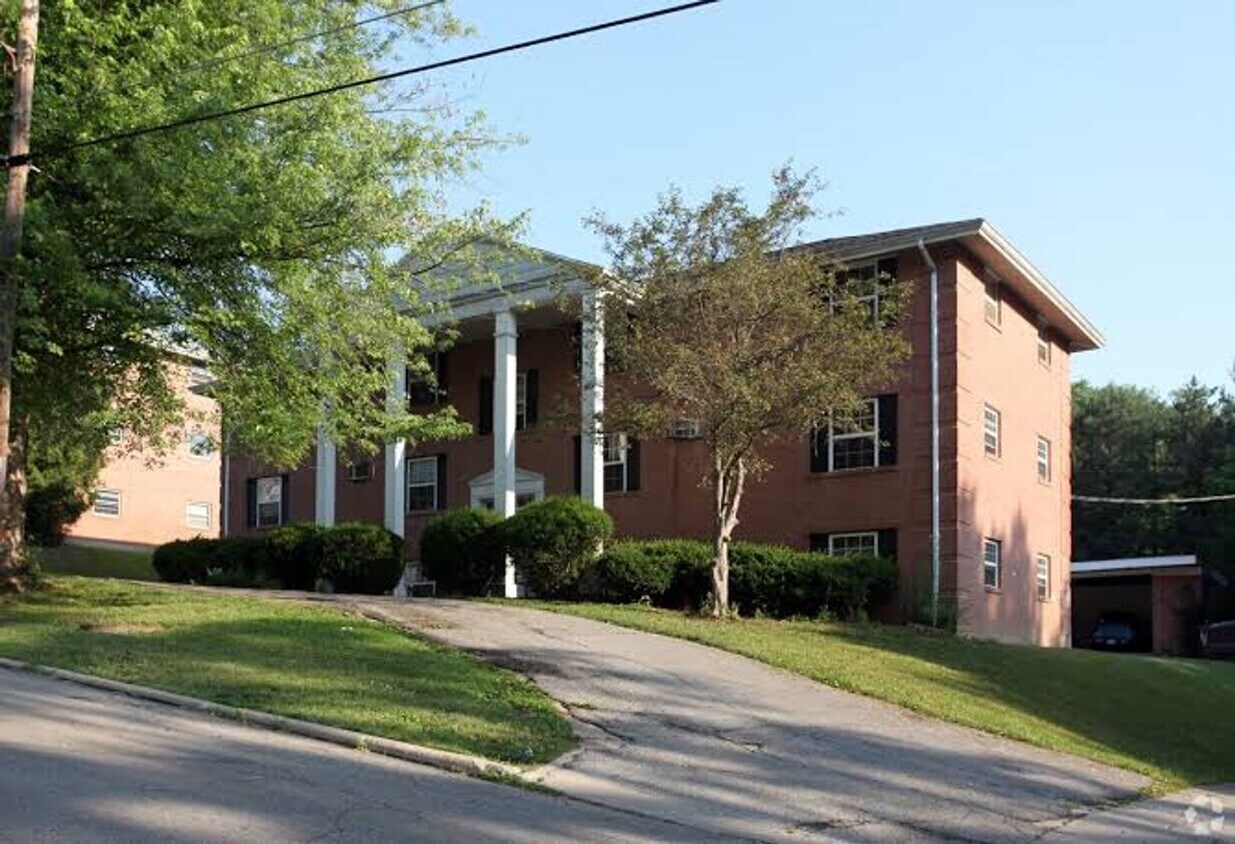 Foto principal - 129 Sunnyslope Dr