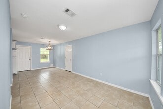 Building Photo - 3511 Palm Ave