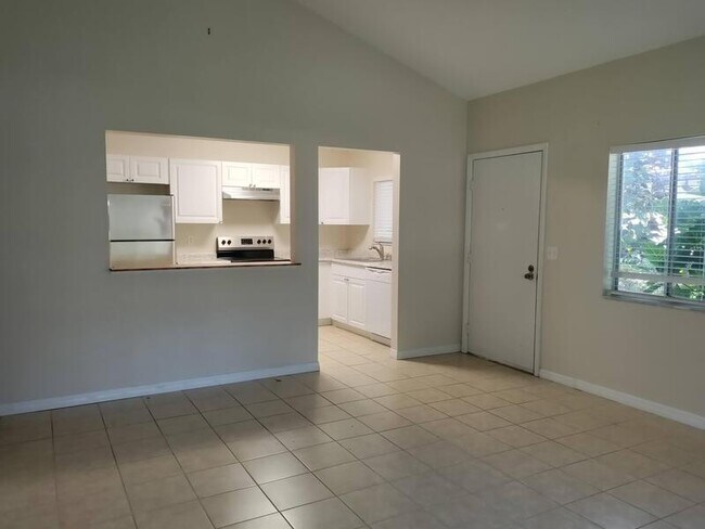 Building Photo - 2942 Lichen Ln