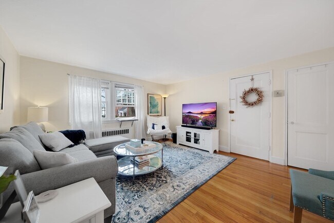 Foto del edificio - 926 Massachusetts Ave