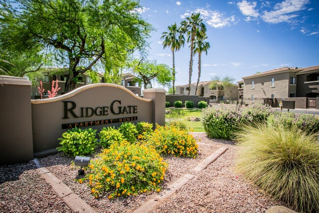 Bienvenido a RidgeGate Apartments - RidgeGate Apartments