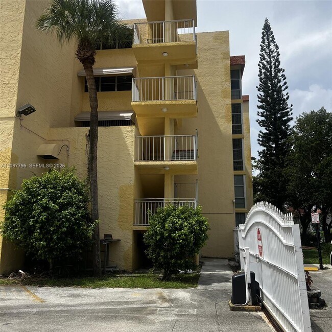 Foto del edificio - 200 172nd St