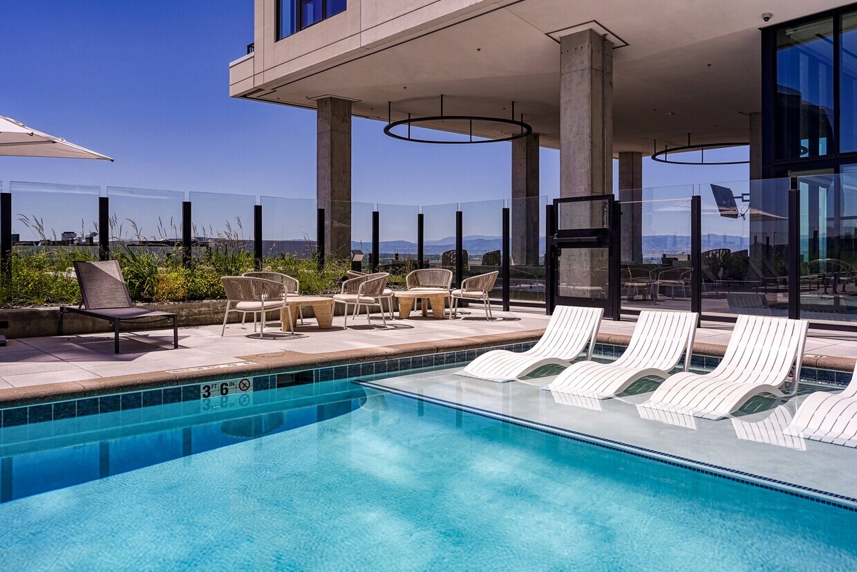 Foto principal - One Seven at Belleview Station