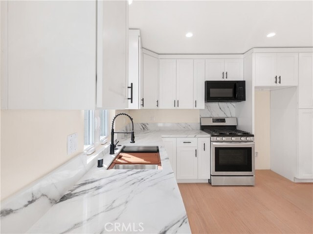 Foto del edificio - 636 Pioneer Dr