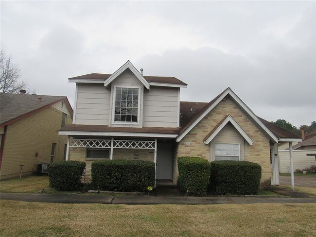 Building Photo - 2041 Countryside Village Blvd