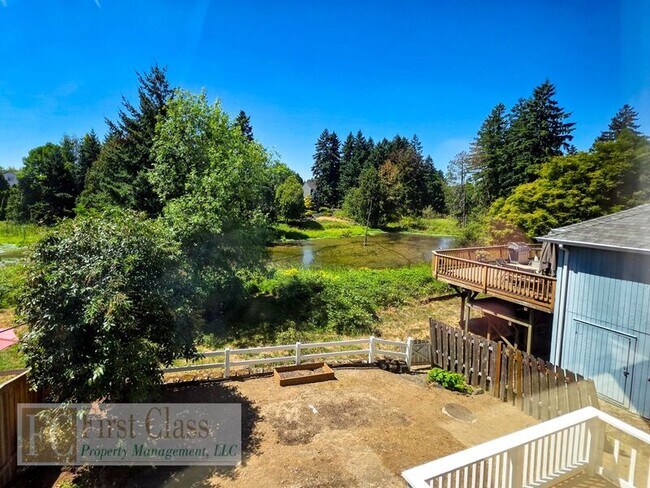 Foto del edificio - 503 SW 207th Ave