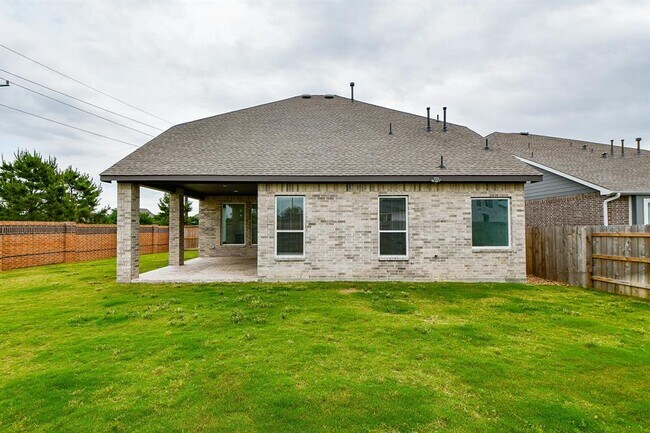 Foto del edificio - 7319 Bayberry Crescent Ln