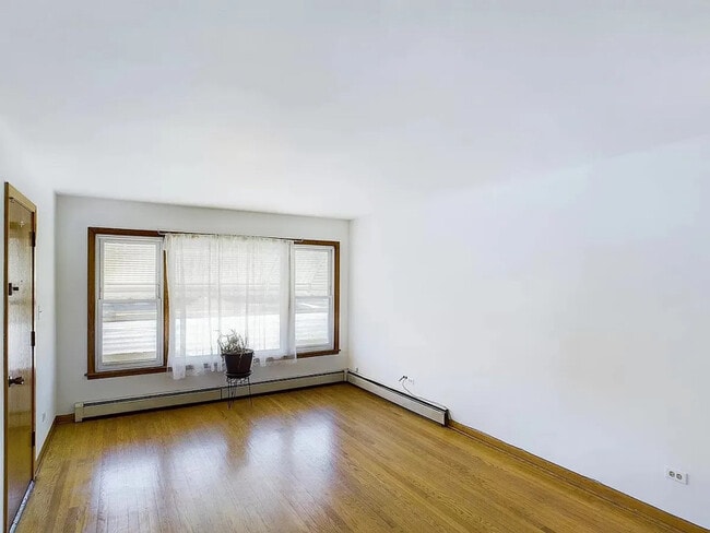 Photo - 5948 W 79th St Apartment