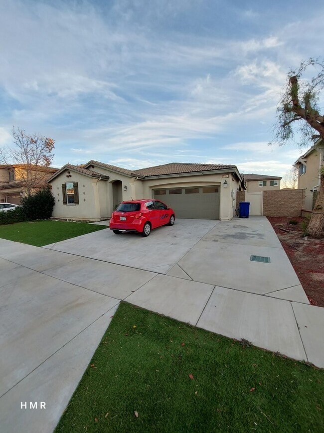 Photo - 13143 Chatham Dr House