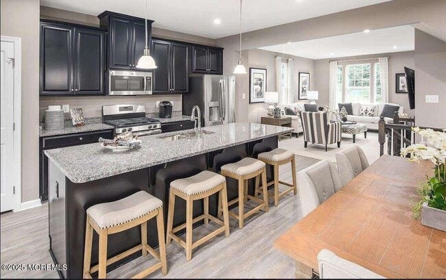 Building Photo - 401 High Pointe Ln