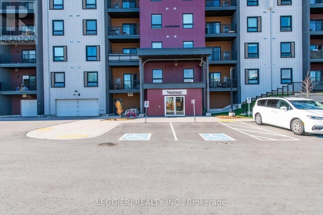 Building Photo - 4 Spice Wy