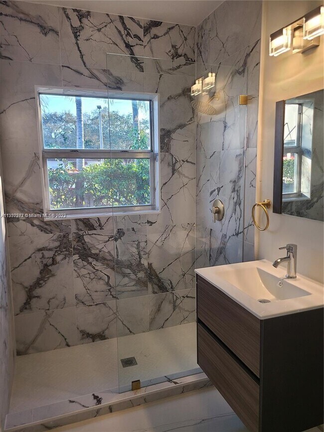 Foto del edificio - 3981 SW 60th Ct