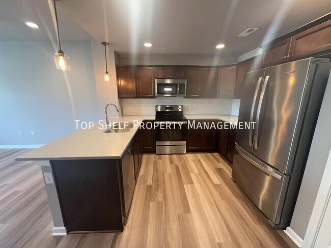 Foto del edificio - 2308 Hazeltine Pl