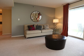 Living Room - California 2bdrm - Valley Stream Village Apartments