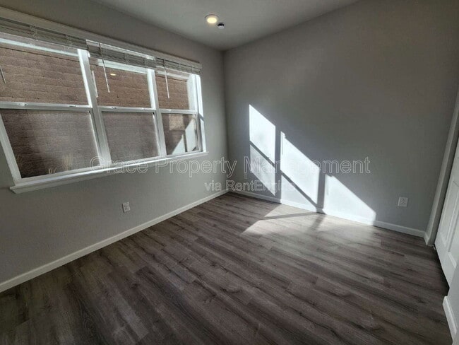 Building Photo - 465 Interlocken Blvd